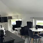 La Mer-balia Z Jacuzzi, Sauna ,klimatyzacja ,rowery Quarto em Acomodações Particulares