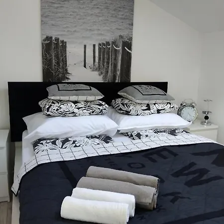 La Mer-balia Z Jacuzzi, Sauna ,klimatyzacja ,rowery Δωμάτια σε οικογενειακή κατοικία