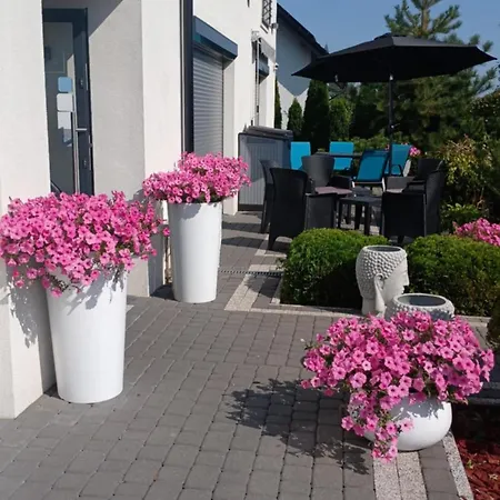 La Mer-balia Z Jacuzzi, Sauna ,klimatyzacja ,rowery * 우스트카