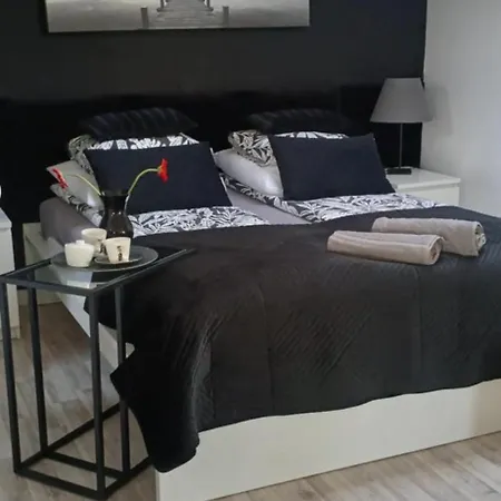 La Mer-balia Z Jacuzzi, Sauna ,klimatyzacja ,rowery Quarto em Acomodações Particulares