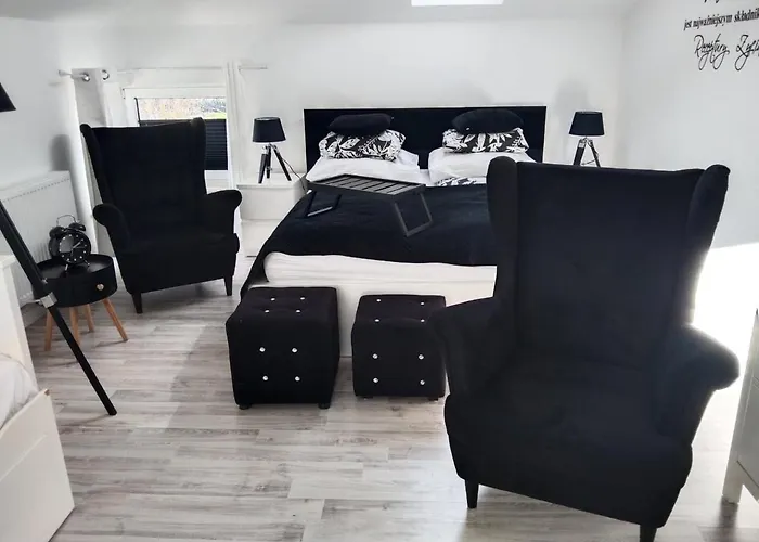 منزل للإقامة La Mer-balia Z Jacuzzi, Sauna ,klimatyzacja ,rowery