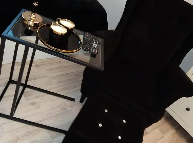 منزل للإقامة La Mer-balia Z Jacuzzi, Sauna ,klimatyzacja ,rowery أوستكا