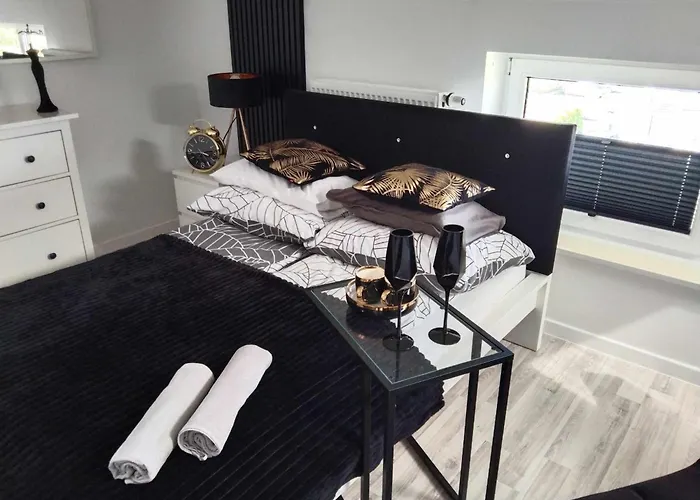 منزل للإقامة La Mer-balia Z Jacuzzi, Sauna ,klimatyzacja ,rowery أوستكا